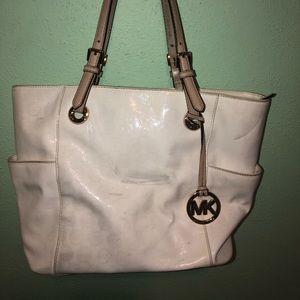 White Michael kors bag